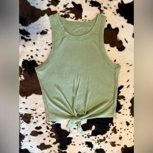 🌿 Aerie Ribbed Olive Green Crop Tank | Size Small